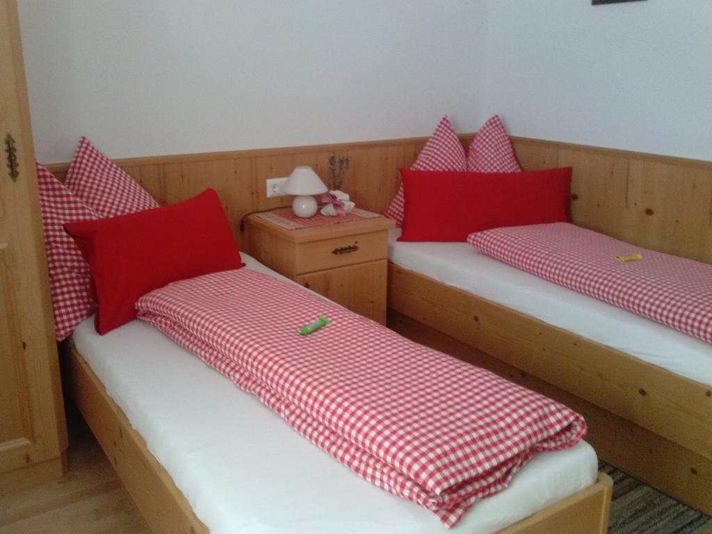 Ferienwohnung Suntinger Iselsberg Rum bild